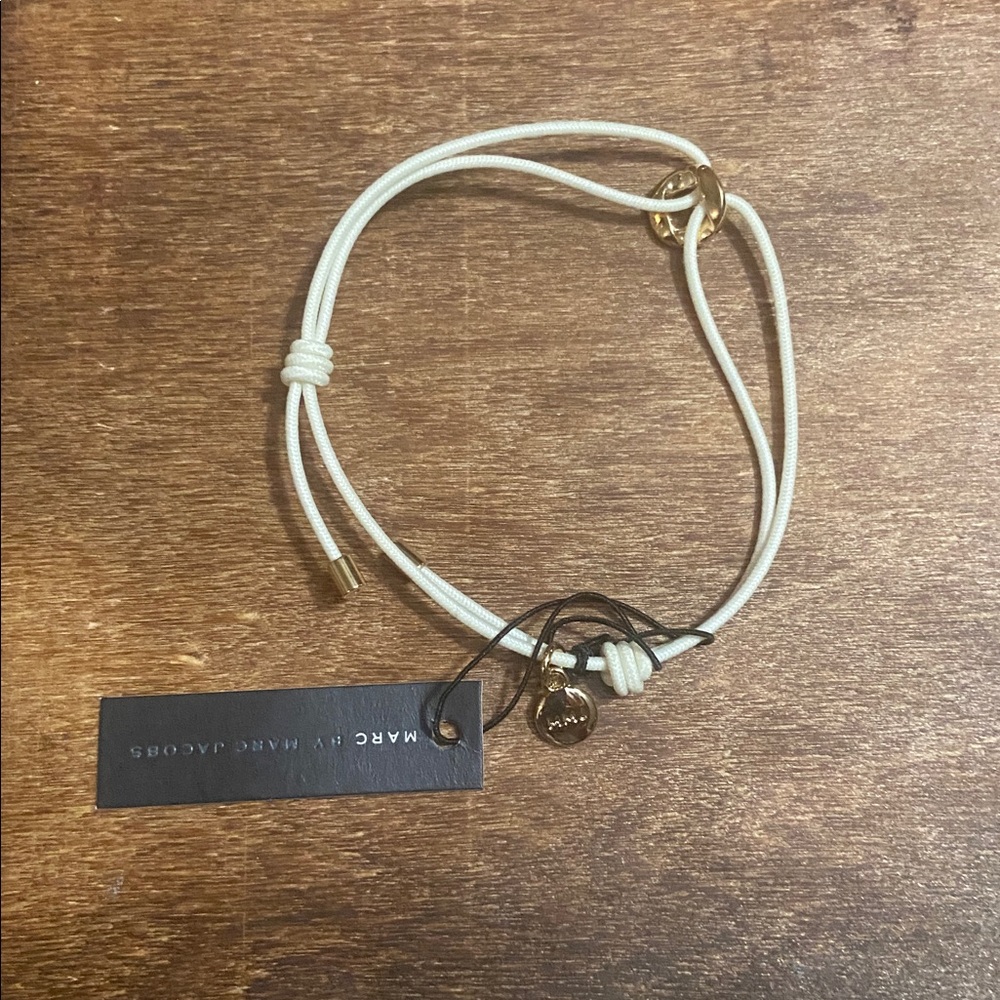 NWT MARC by MARC JACOBS CREAM BRACELET - Picture 2 of 2
